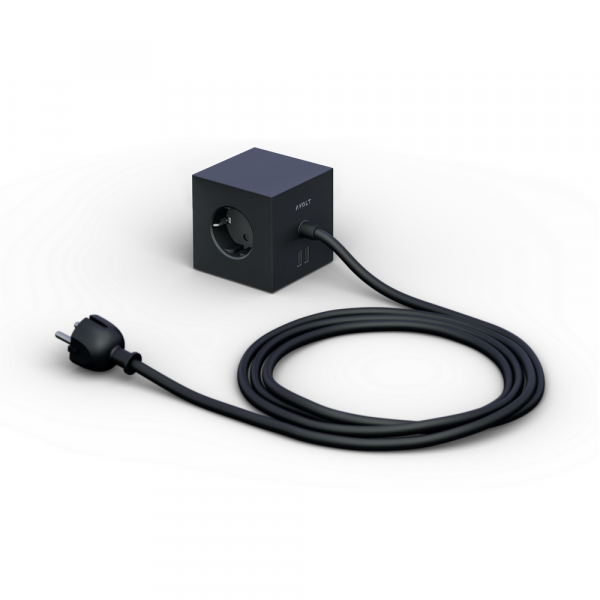 Square 1 black Design Steckdose 3-Fach mit 2 x USB Port und Magnetplatte