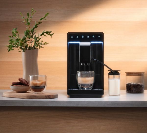 Espressomaschine EMA1B-TCM19 VOLO AUTOMATIC 1,5 Liter Fassungsvermögen