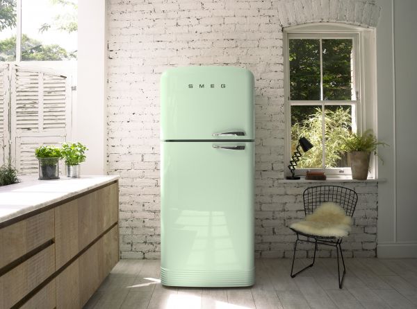 Smeg Kühlschrank Anschlag Wechseln : Smeg fab50 retro design kühlschrank im 50er look alle farben a 80 Smeg Kühlschrank Anschlag Wechseln : Smeg fab50 retro design kühlschrank im 50er look alle farben a 80